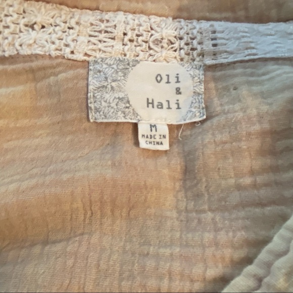 Oli + Hali Oversized Button Down with Crochet Sleeves - Picture 6 of 7